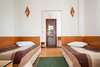 Отель Hotel Beta Клуж-Напока-2