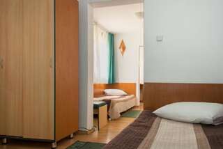 Отель Hotel Beta Клуж-Напока Трехместный номер-3